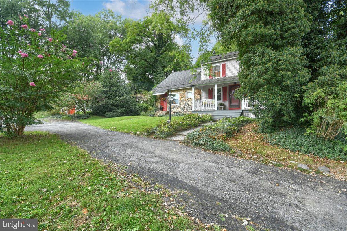 1799 New London Road Landenberg, PA 19350 - Photo 3 of 42