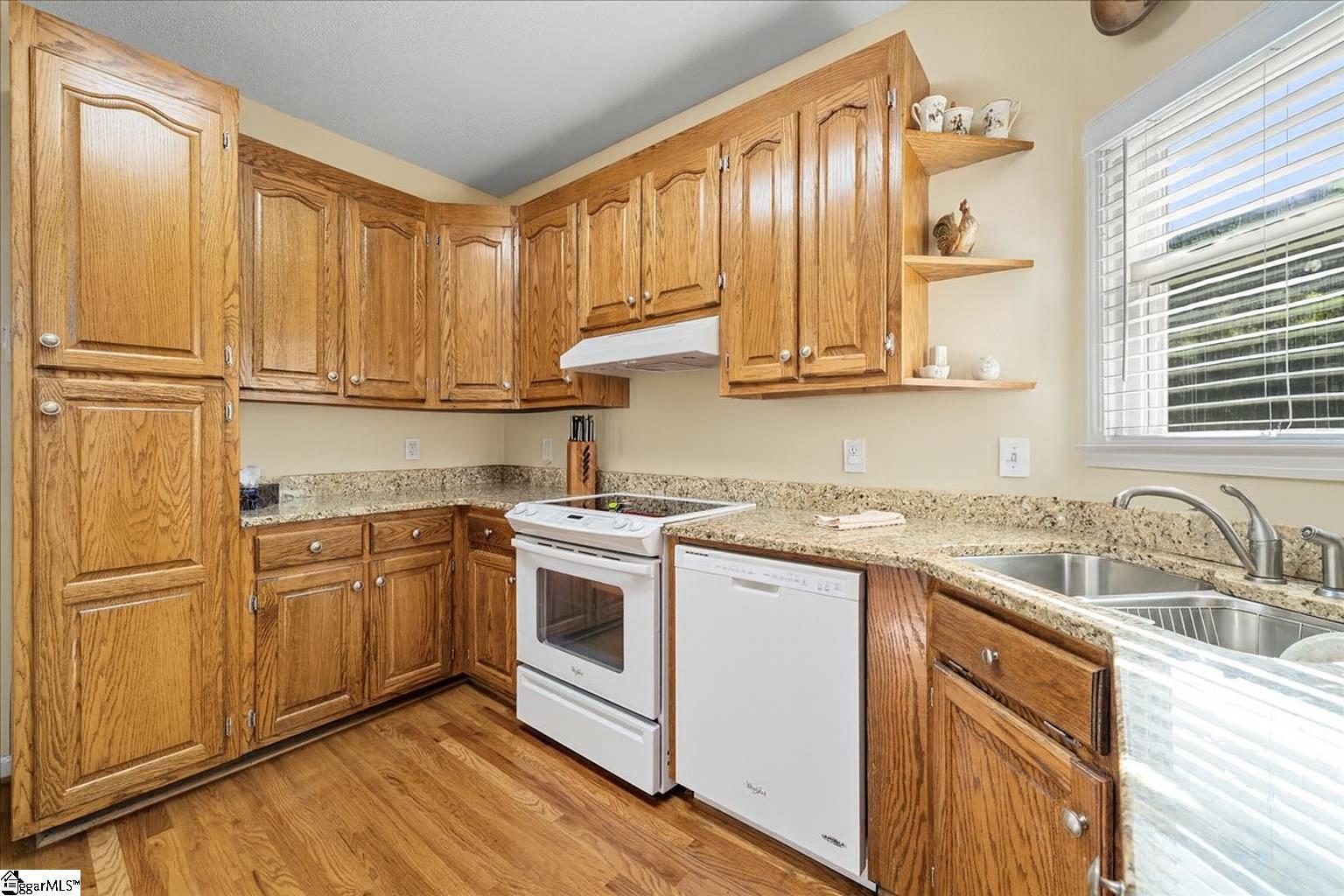 108 Commons Drive Easley, SC 29642 - Photo 15 of 36