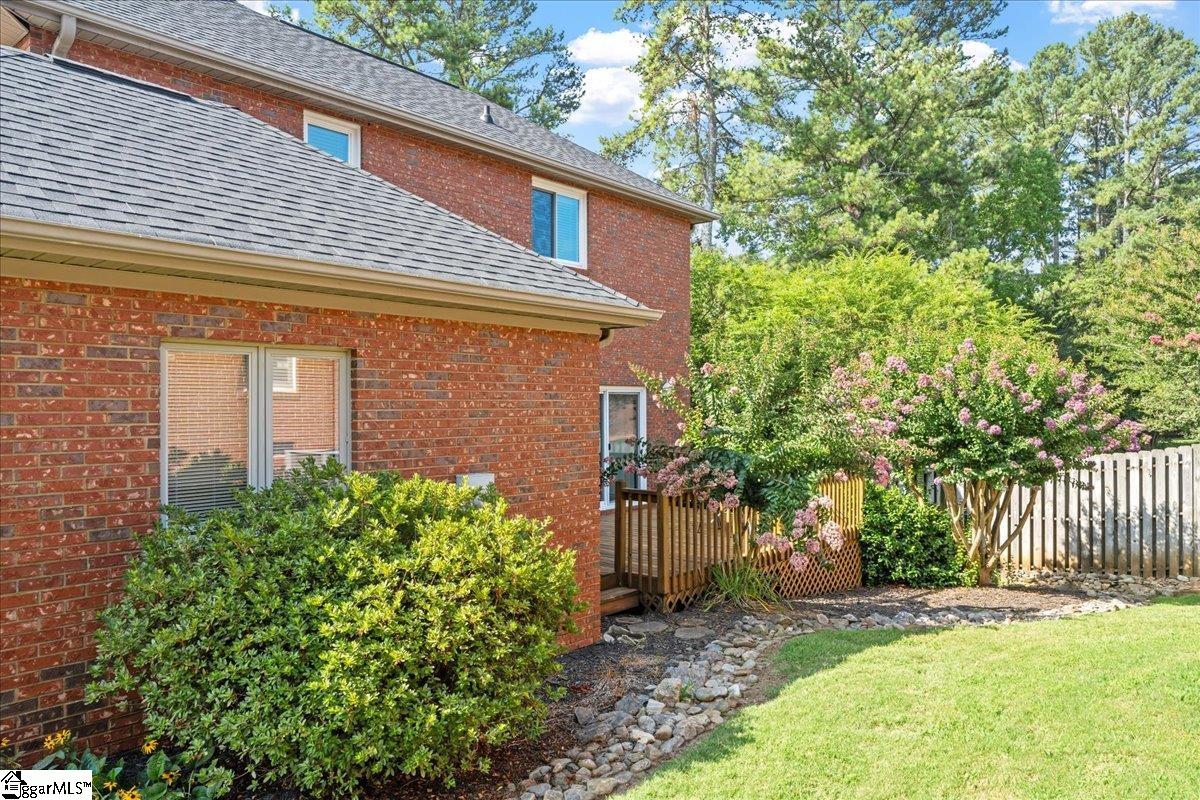 108 Commons Drive Easley, SC 29642 - Photo 32 of 36