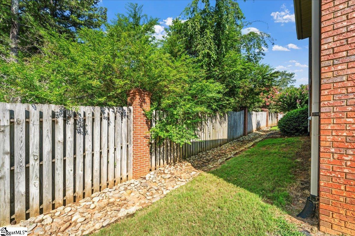 108 Commons Drive Easley, SC 29642 - Photo 35 of 36