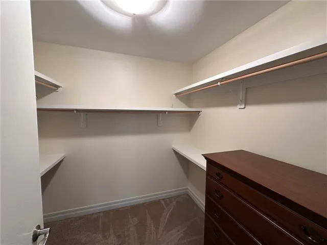 $700,000 | 4950 Central Street, Unit 102, Kansas City, MO 64112