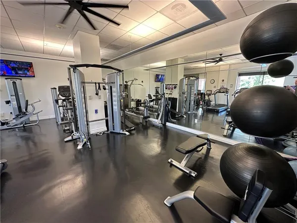 $665,000 | 4950 Central Street, Unit 102, Kansas City, MO 64112