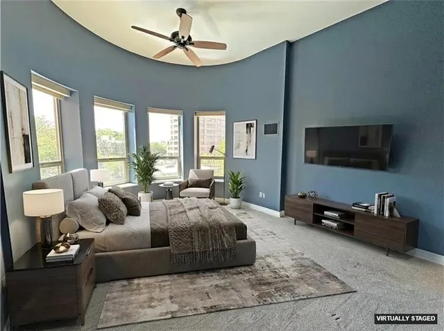 $700,000 | 4950 Central Street, Unit 102, Kansas City, MO 64112