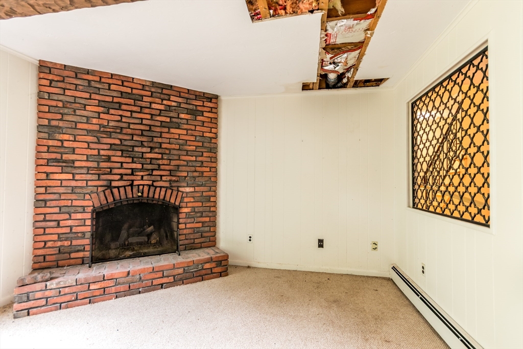 120 Holly Road Marshfield, MA 02050 - Photo 10 of 36