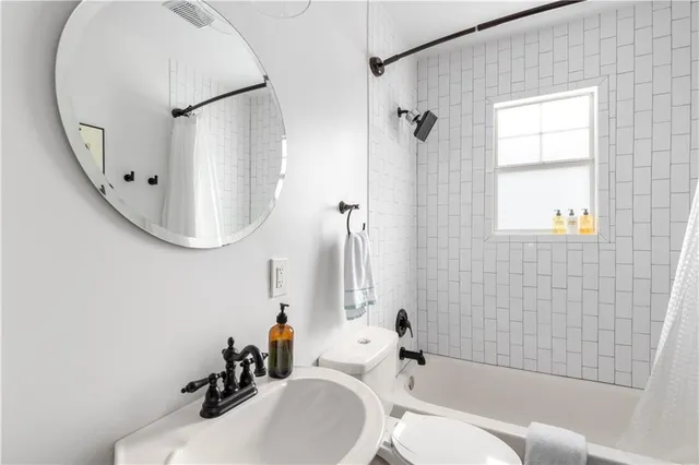 $4,700 | 1125 Hardee Street Northeast, Unit A, Atlanta, GA 30307