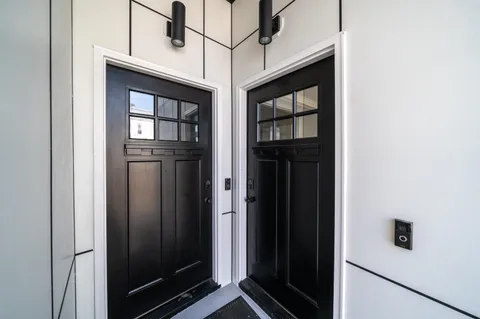 $5,150 | 159 Hopkins Avenue, Unit 1, Jersey City, NJ 07306