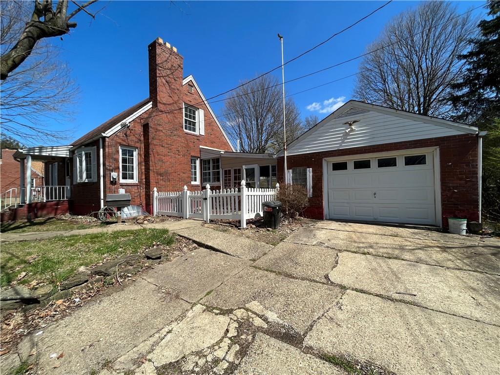 1182 Hunter Road Verona, PA 15147 - Photo 2 of 19 Gallery Image 2