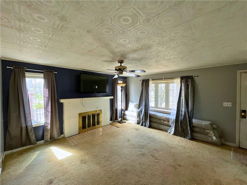 1182 Hunter Road Verona, PA 15147 - Photo 4 of 19 Gallery Image 4