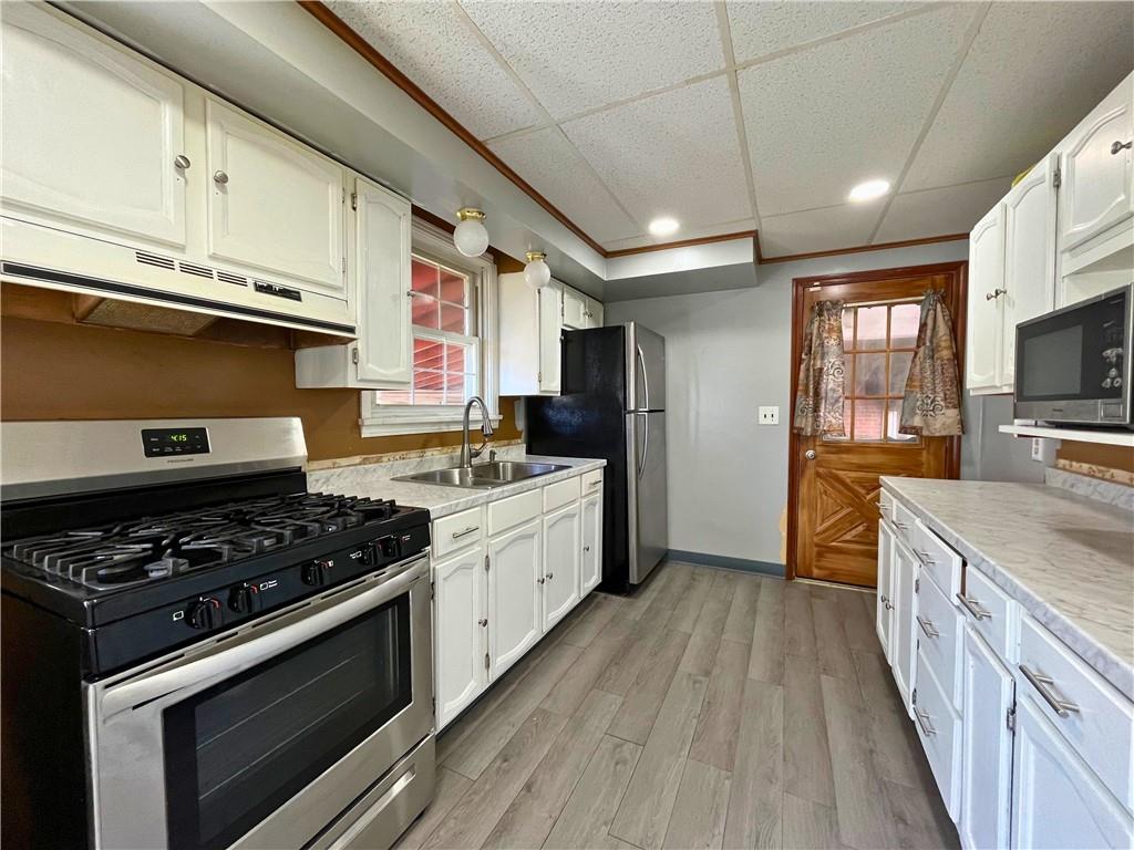 1182 Hunter Road Verona, PA 15147 - Photo 7 of 19 Gallery Image 7