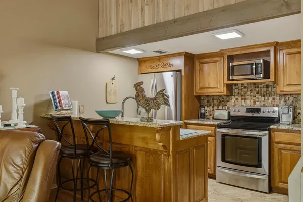 $160,000 | 178 Holly Hill Circle, Unit 229H, Holly Lake Ranch, TX 75765