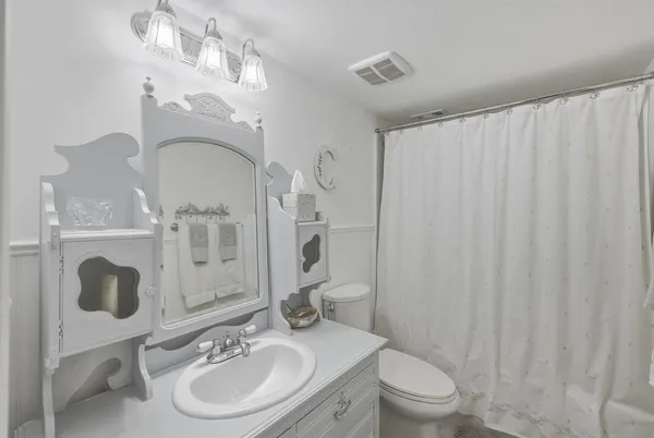 $160,000 | 178 Holly Hill Circle, Unit 229H, Holly Lake Ranch, TX 75765