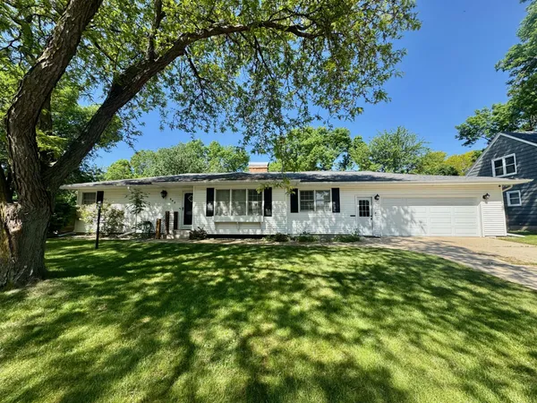 $340,000 | 502 South Bruce Street, Marshall, MN 56258