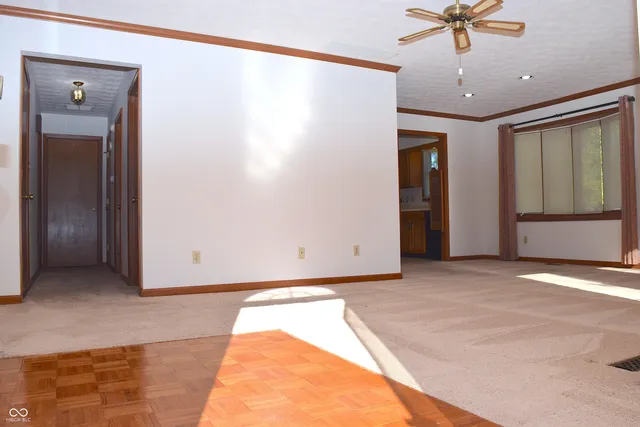 $235,000 | 1247 Holiday Lane East, Brownsburg, IN 46112