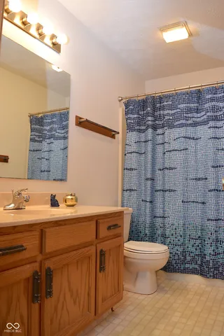 $235,000 | 1247 Holiday Lane East, Brownsburg, IN 46112