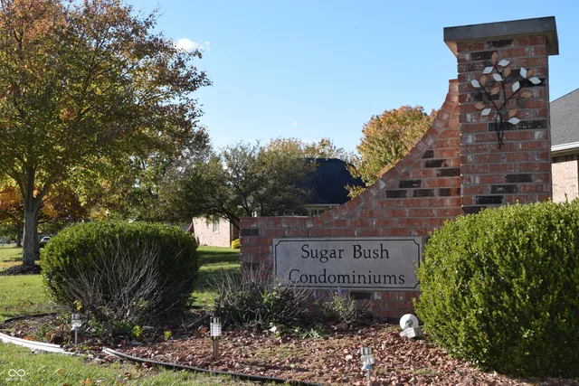 $235,000 | 1247 Holiday Lane East, Brownsburg, IN 46112