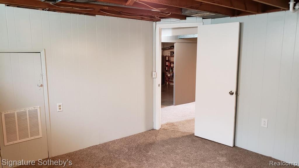 1772 Taunton Road Birmingham, MI 48009 - Photo 17 of 32
