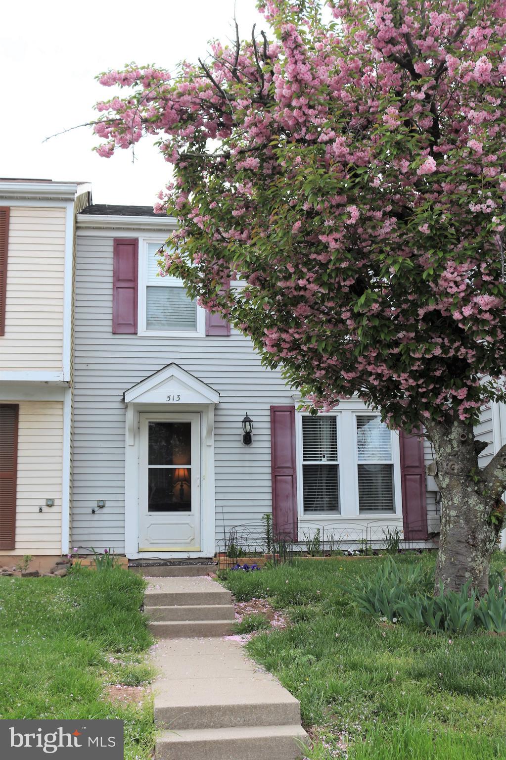 513 Riggs Court Frederick, MD 21703 - Photo 2 of 27 Gallery Image 2