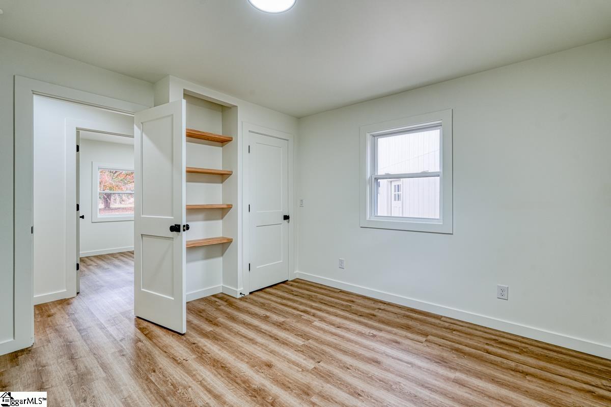 140 Rose Circle Greenville, SC 29607 - Photo 24 of 36 Gallery Image 24