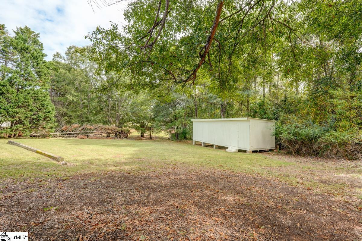 140 Rose Circle Greenville, SC 29607 - Photo 35 of 36 Gallery Image 35
