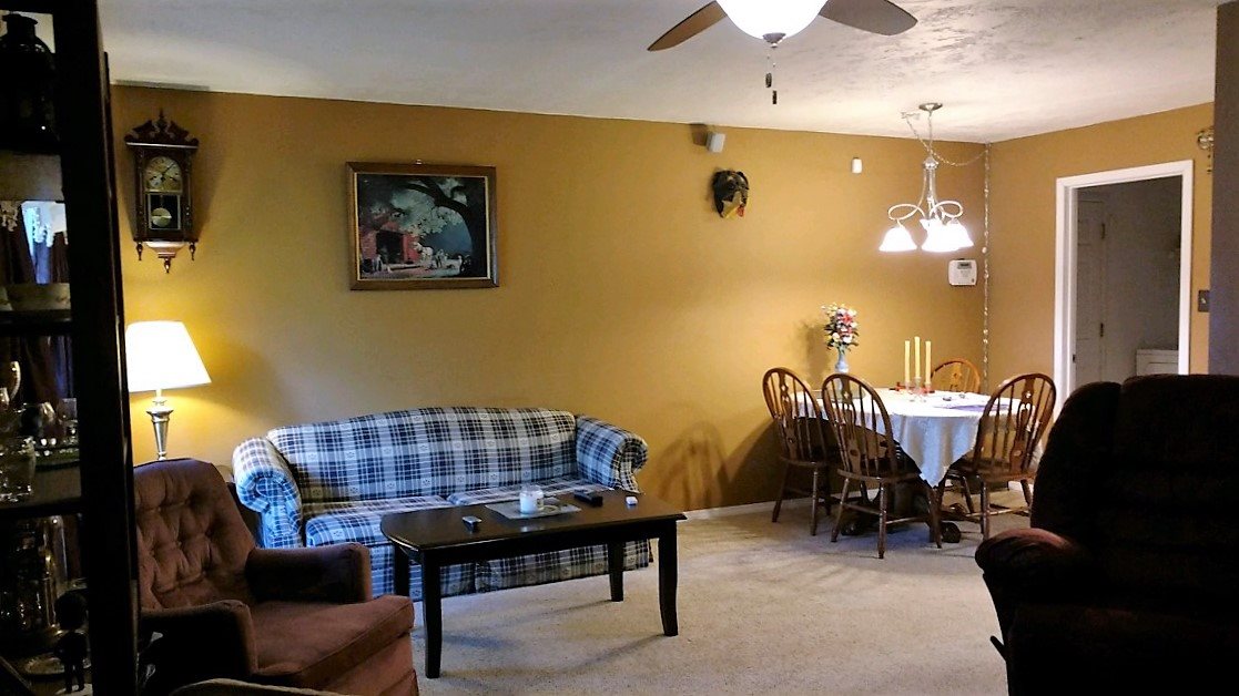 305 North Shellbark Road Muncie, IN 47304 - Photo 2 of 16