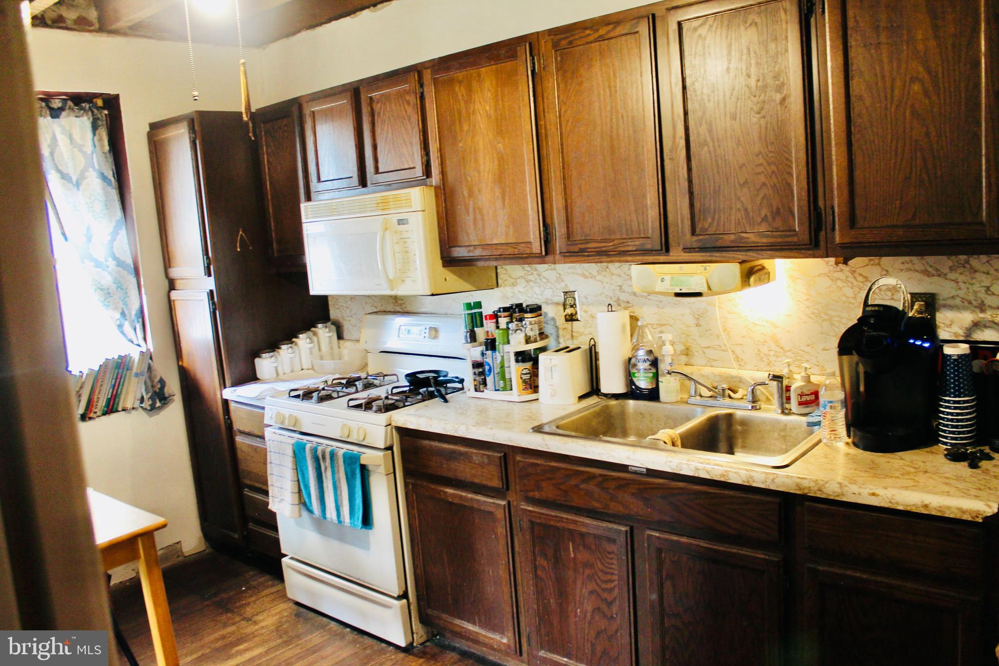 320 East Baumstown Road Birdsboro, PA 19508 - Photo 5 of 24 Kitchen