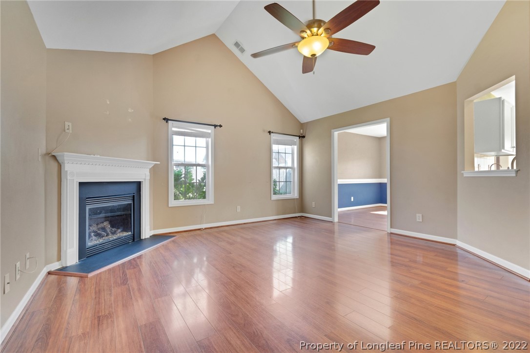 281 Ranier Drive Raeford, NC 28376 - Photo 4 of 21 Gallery Image 4