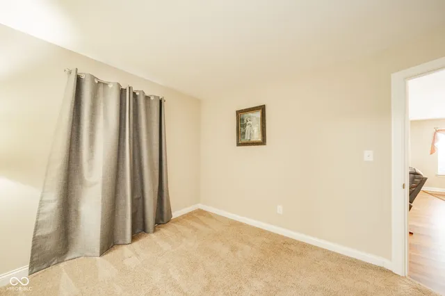 $255,000 | 541 Greenwood Trace Drive, Whiteland, IN 46184