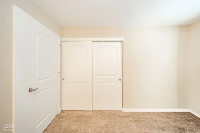 $255,000 | 541 Greenwood Trace Drive, Whiteland, IN 46184