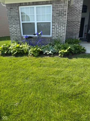 $255,000 | 541 Greenwood Trace Drive, Whiteland, IN 46184