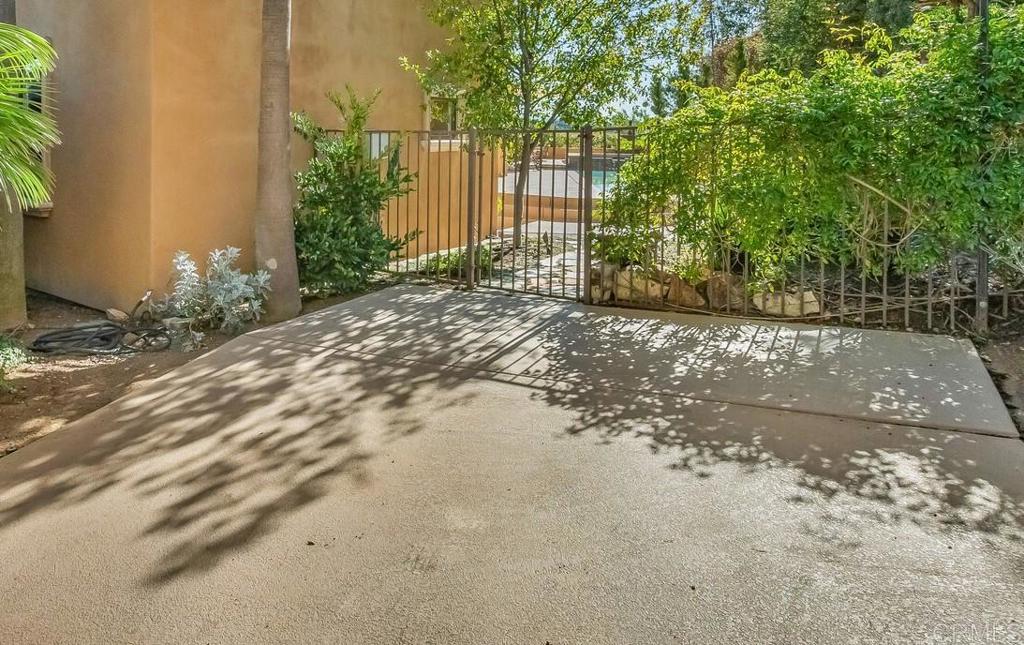 136 Hummingbird Hill Encinitas, CA 92024 - Photo 50 of 54 a view of a backyard of a house