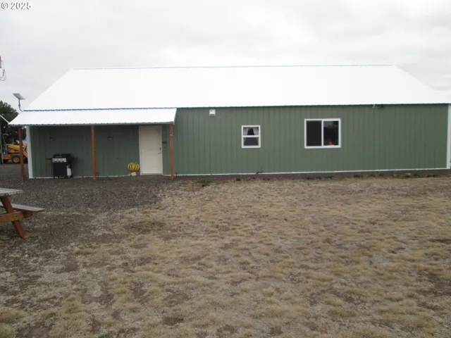 a view of outdoor space