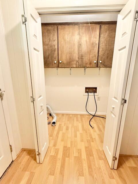 604 Foster Road Dalton, GA 30720 - Photo 15 of 47 Laundry