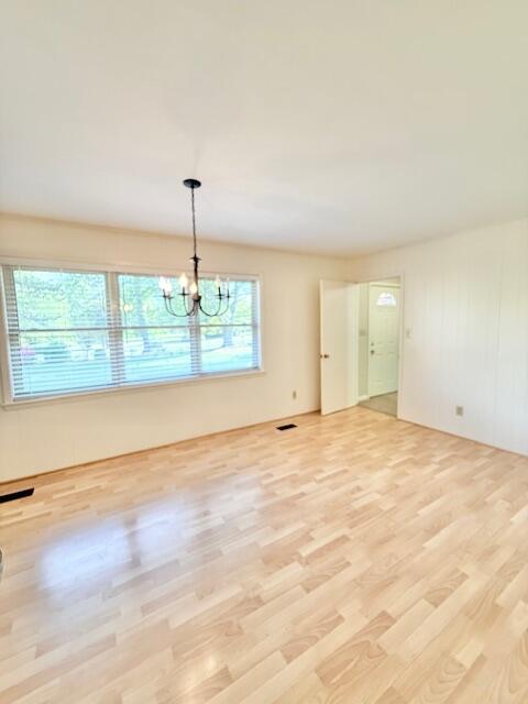 604 Foster Road Dalton, GA 30720 - Photo 9 of 47 Dining Area