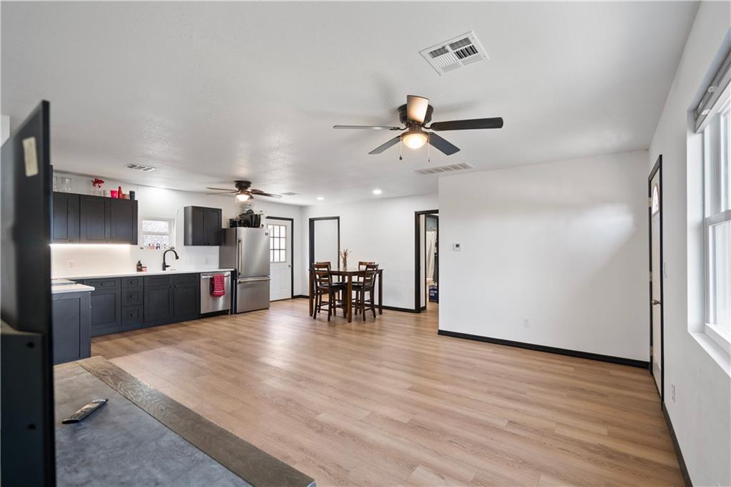 6063 County Road 3900, Unit B Neodesha, KS 66757 - Photo 7 of 39