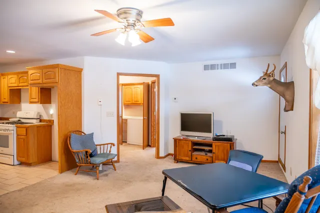 $300,000 | 29431 Maxwell Hill Road, Cazenovia, WI 53924