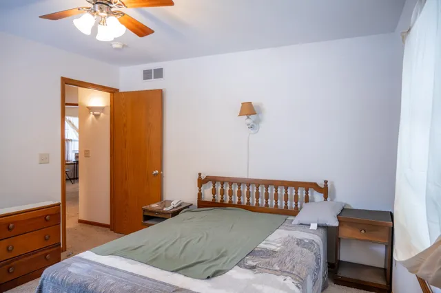 $300,000 | 29431 Maxwell Hill Road, Cazenovia, WI 53924