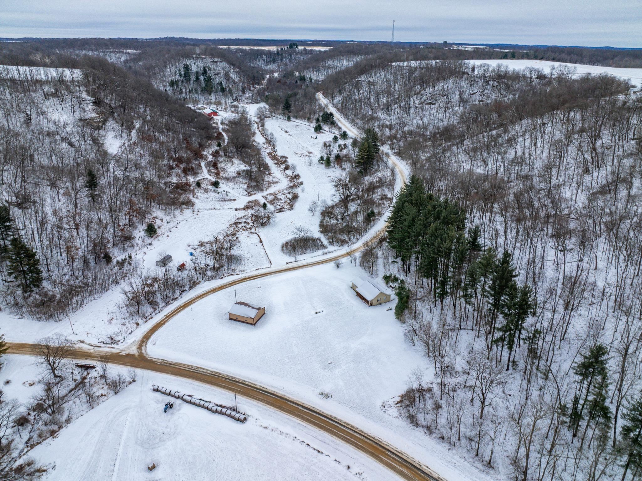 29431 Maxwell Hill Road Cazenovia, WI 53924 - Photo 31 of 47