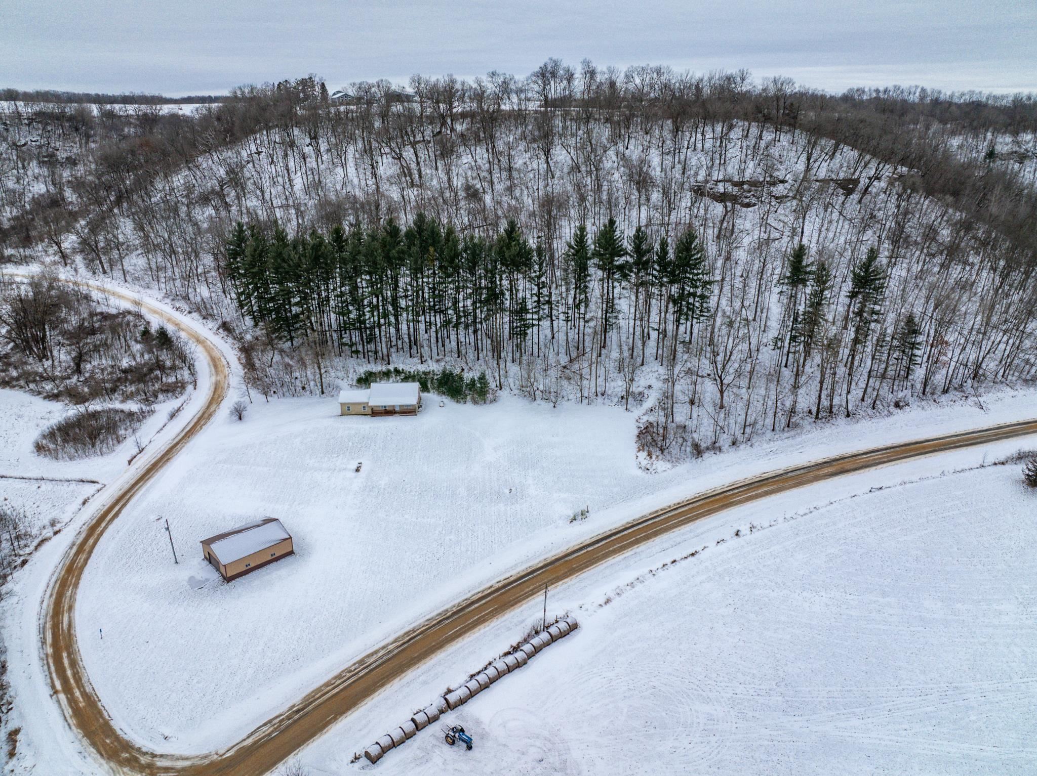 29431 Maxwell Hill Road Cazenovia, WI 53924 - Photo 43 of 47
