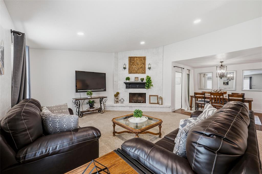 408 Shadowcrest Lane Coppell, TX 75019 - Photo 5 of 40