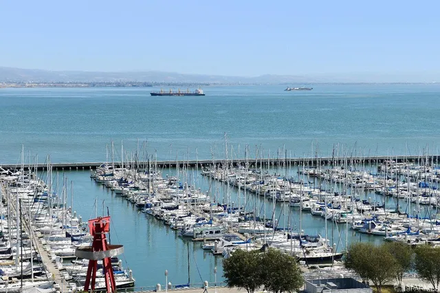 $4,390 | 318 Main Street, Unit 5A, San Francisco, CA 94105