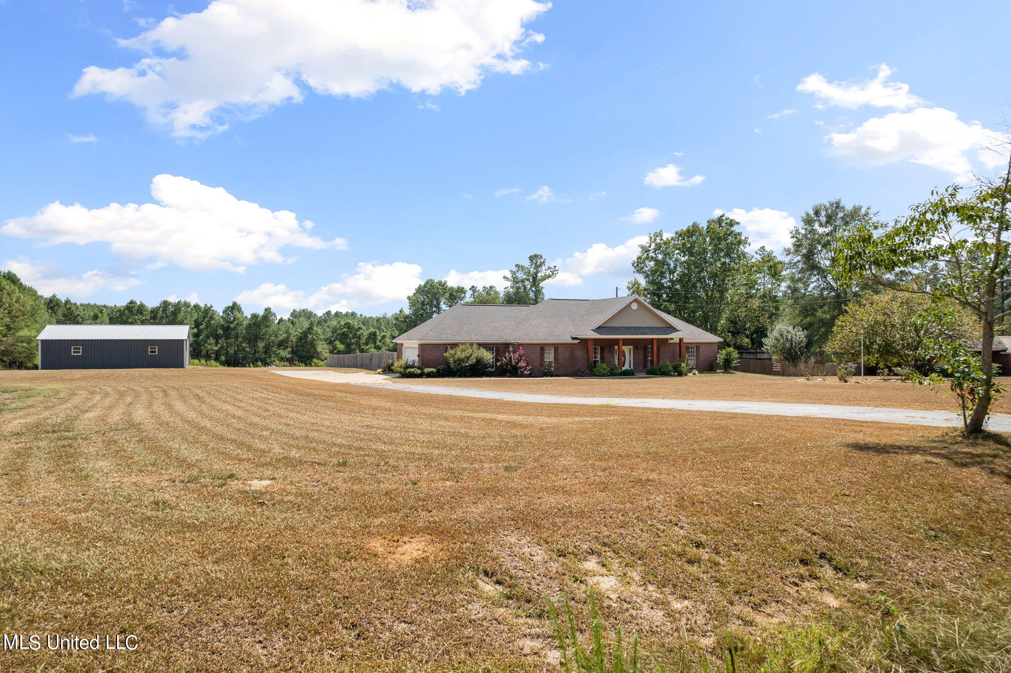 359 C Stringer Road Magee, MS 39111 - Photo 3 of 29 3-web-or-mls-359_C_STRINGER_RD-3