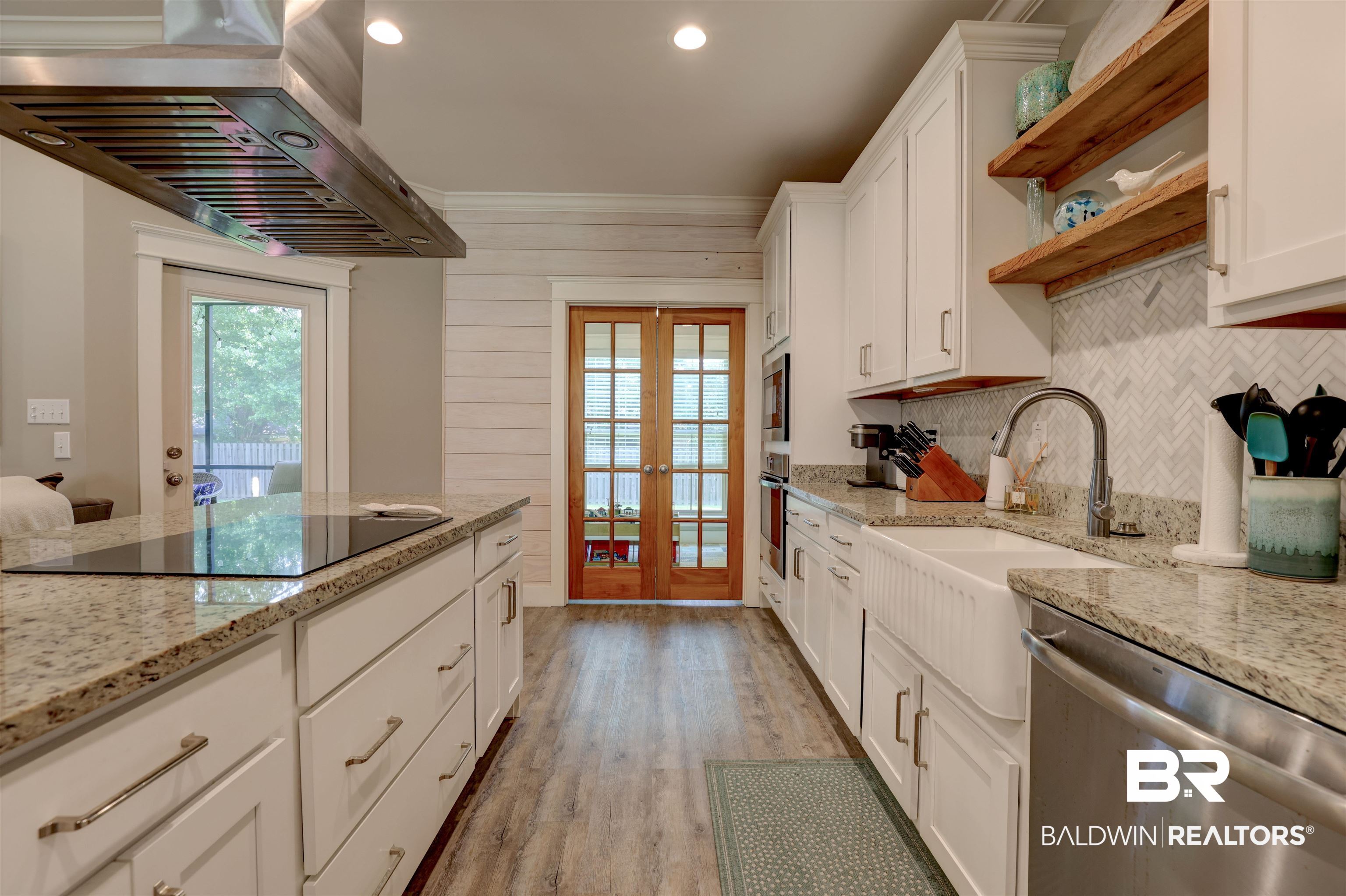 21438 Roundhouse Road Fairhope, AL 36532 - Photo 11 of 24 Kitchen