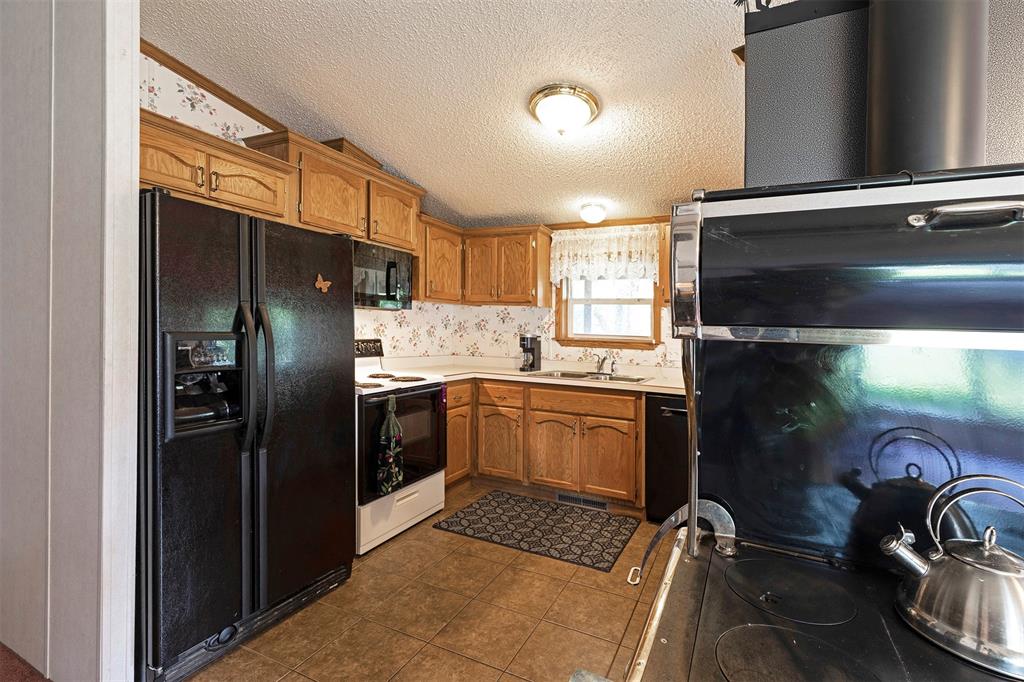 20233 Leo Hansen Road Florence, MT 59833 - Photo 10 of 30 Gallery Image 10