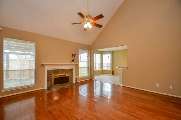 $2,500 | 12811 Candace Court, Missouri City, TX 77489