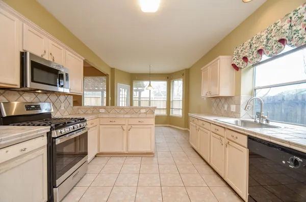 $2,500 | 12811 Candace Court, Missouri City, TX 77489