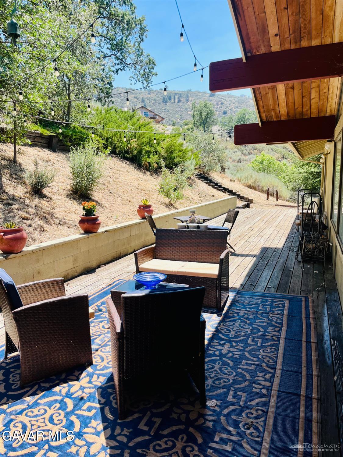 29901 Skyline Drive Tehachapi, CA 93561 - Photo 44 of 45 back deck sky 3