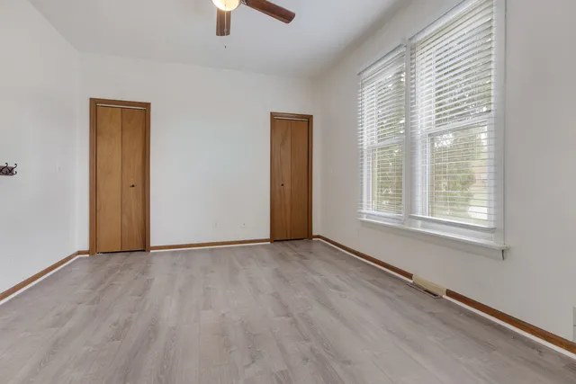 $290,000 | 537 Hartford Avenue, Aurora, IL 60506