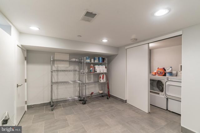 $550,000 | 1110 Montrose Street, Philadelphia, PA 19147