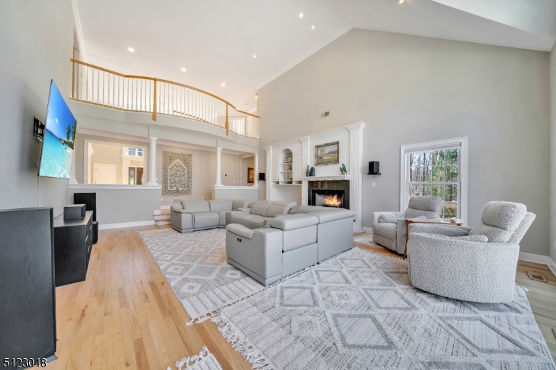 42 Calais Road Mendham, NJ 07945 - Photo 11 of 50