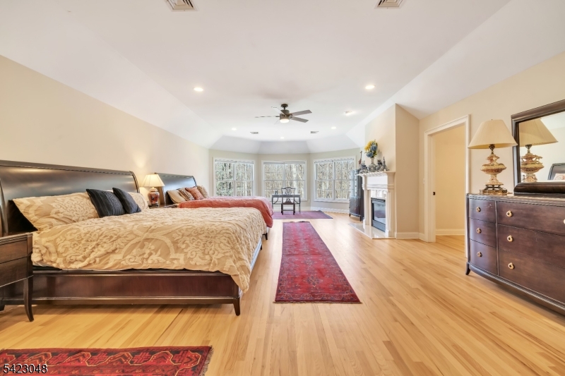 42 Calais Road Mendham, NJ 07945 - Photo 28 of 50